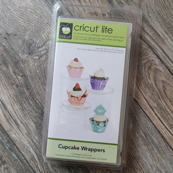 CUPCAKE WRAPPERS Cricut Cartridge - Picture 1 of 3